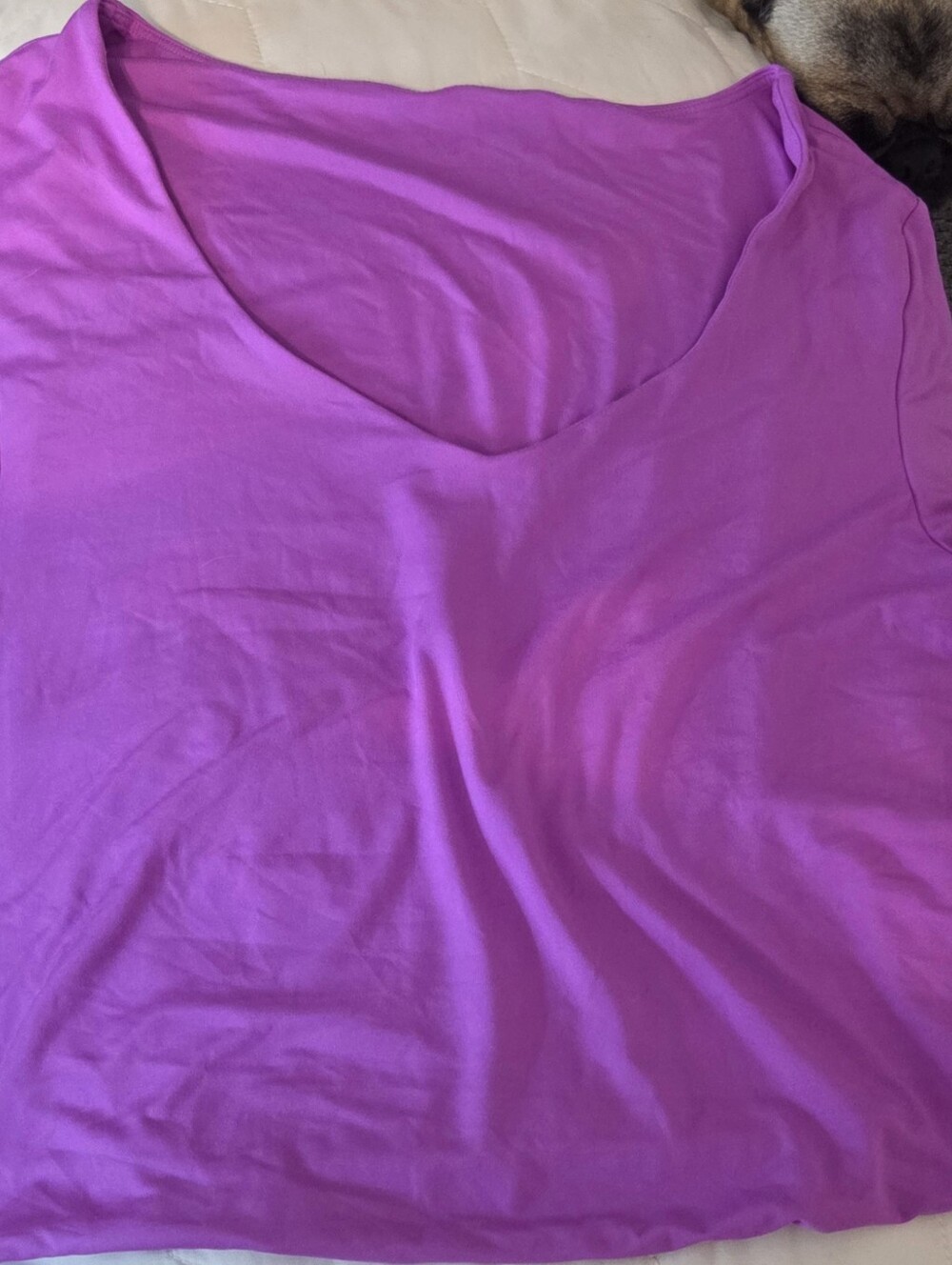 Fabletics V-Neck Top And Short Set in Vibrant Magenta XL